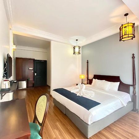 Khach San Thu Do Formerly Impressive Hotel هانوي المظهر الخارجي الصورة